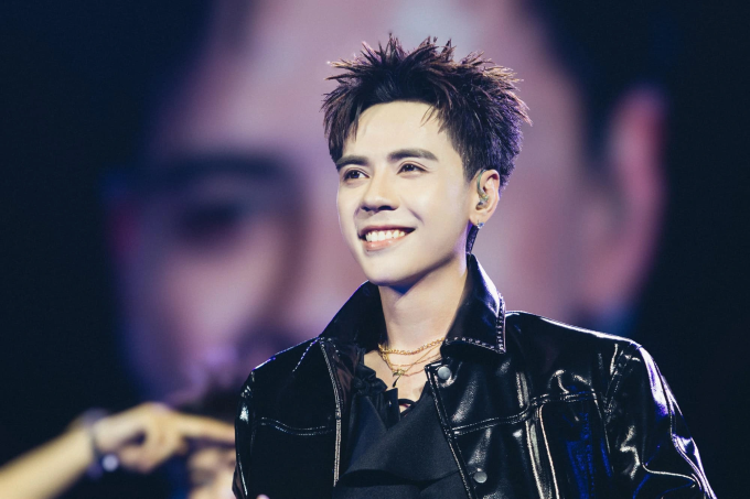 Quang Hùng masterd - Tự sáng tác, tự làm nhạc: lợi thế tốc độ và bản sắc Quang Hùng masterd - Tự sáng tác, tự làm nhạc: lợi thế tốc độ và bản sắc